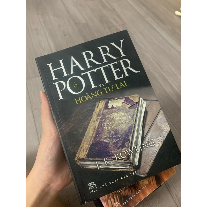 Harry Potter bìa đen 364195