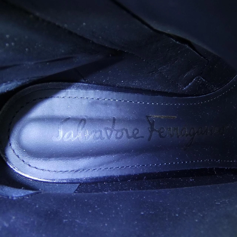 Giày boot SALVATORE FERRAGAMO 663863