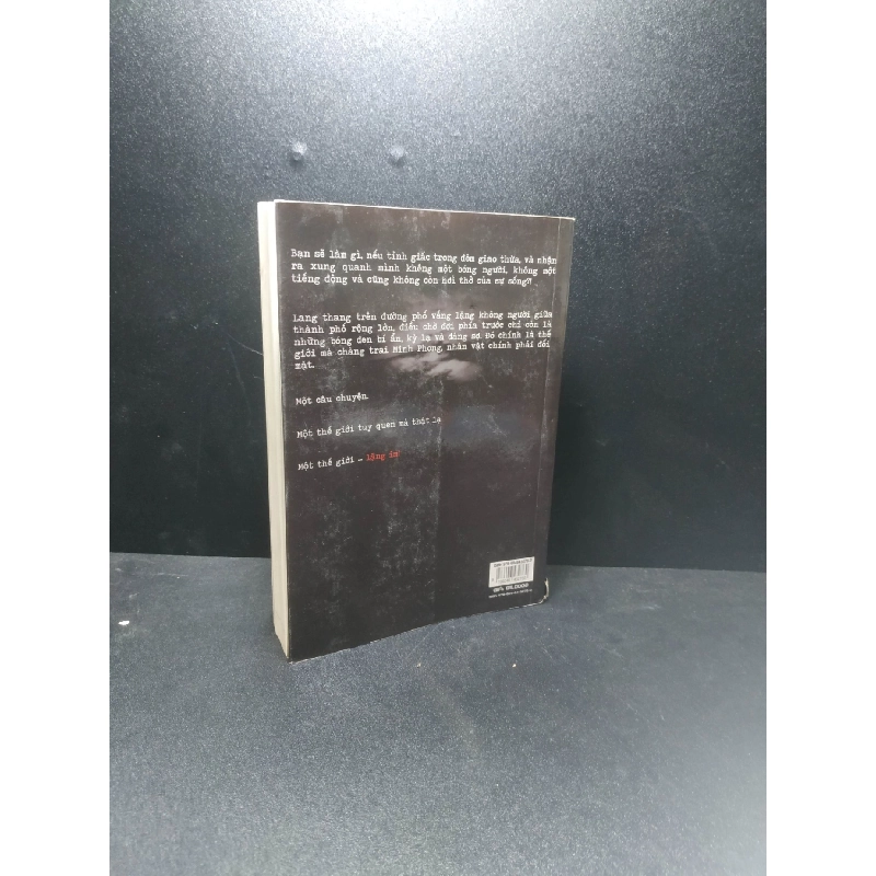 Thế giới Lặng Im 2015 - Khang Trịnh (rách gáy) new 80% HCM1507 911550