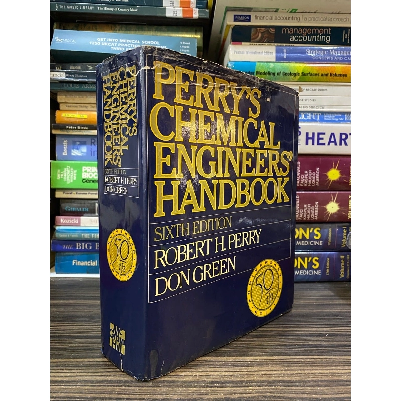 Perry’s Chemical Engineers’ Handbook, 6th edition - Robert H. Perry, Don Green 738026