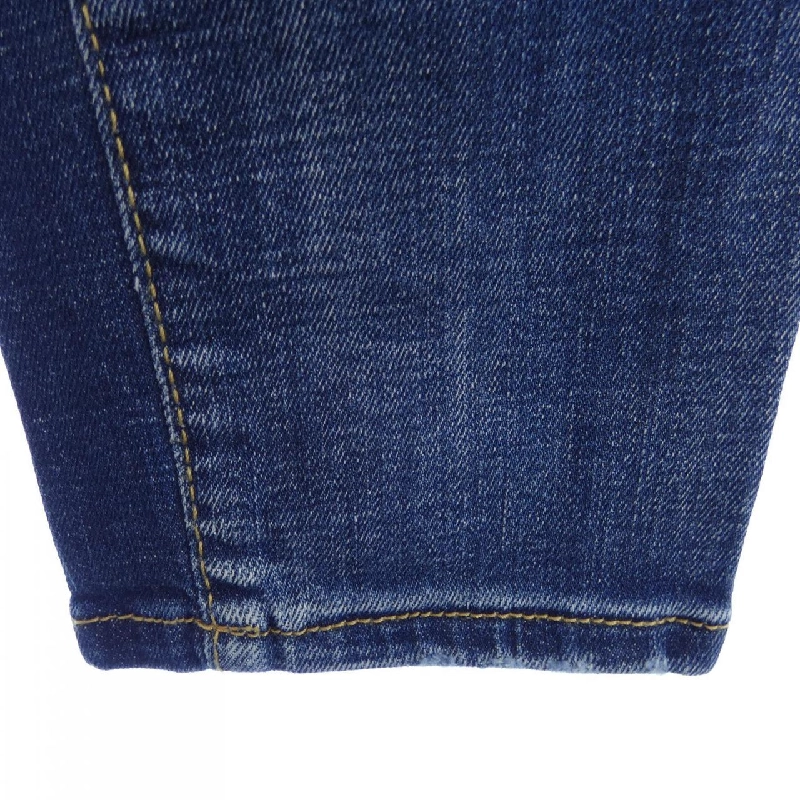 【Mã giảm giá】Quần jeans DSQUARED2 650570