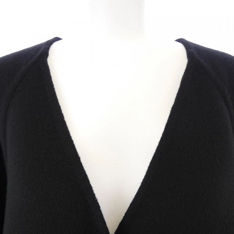 FENDI FF8450 W18 Áo khoác - Hàng hiệu Chính hãng 816633