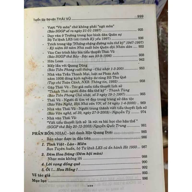 Tuyển Tập Thái Vũ - Những Chiếc Lá Thời Gian - Có Chữ Ký Tác Giả 928065