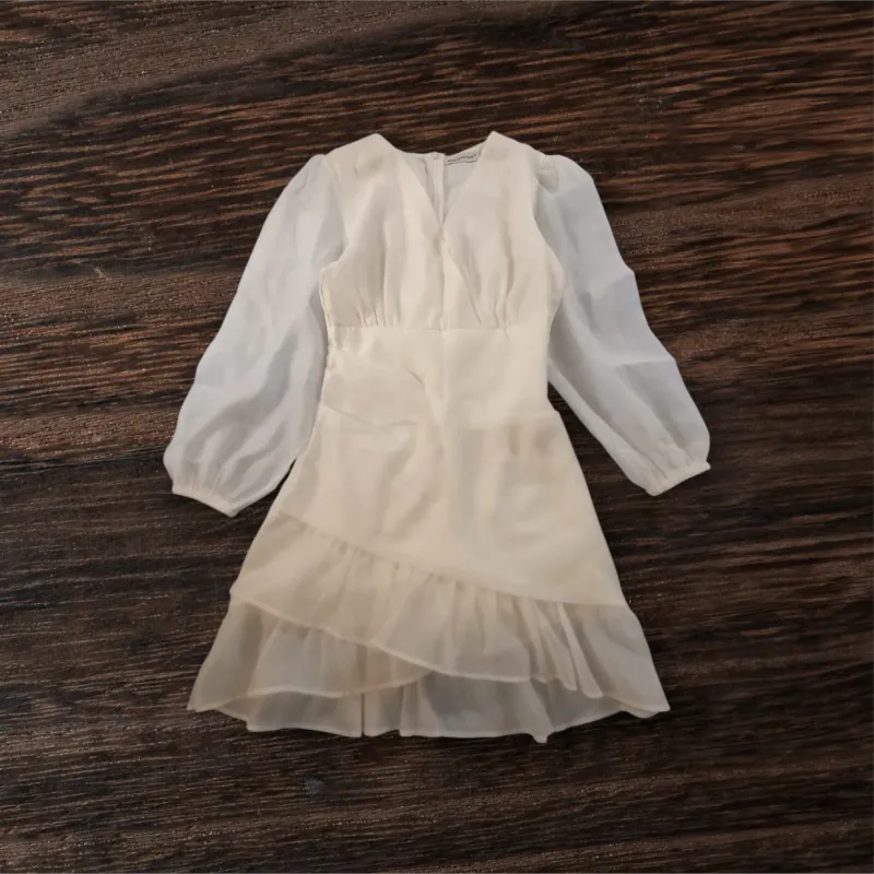 Váy trắng-size S 1019263