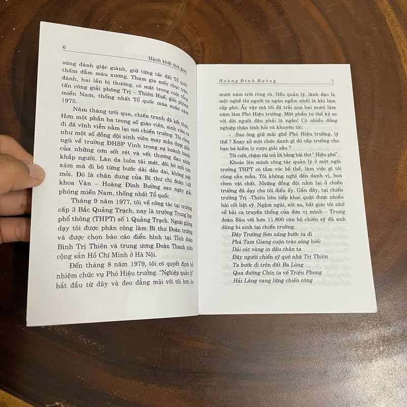 II Tựa sách: Hành Khất Thời Gian - Hoàng Đình Bường - 2014 461902