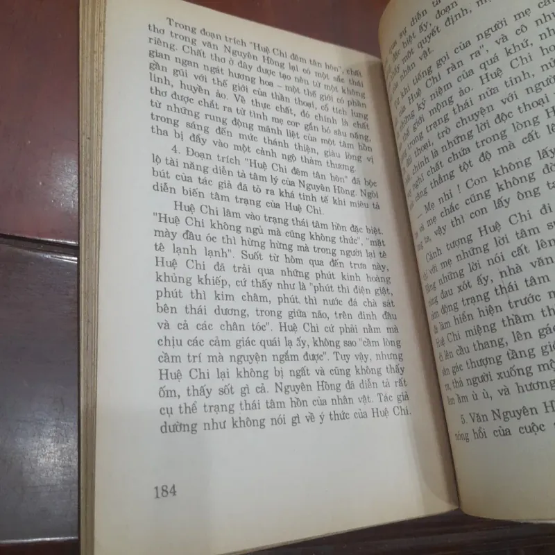 Những bài văn HAY VÀ KHÓ trong chương trình phổ thông trung học 994940