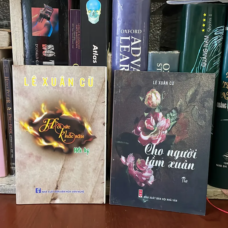 II Tựa sách: Hồi Ký _ Hồi Ức Khắc Sâu, Thơ _ Cho Người Tầm Xuân - Lê Xuân Cừ 561485