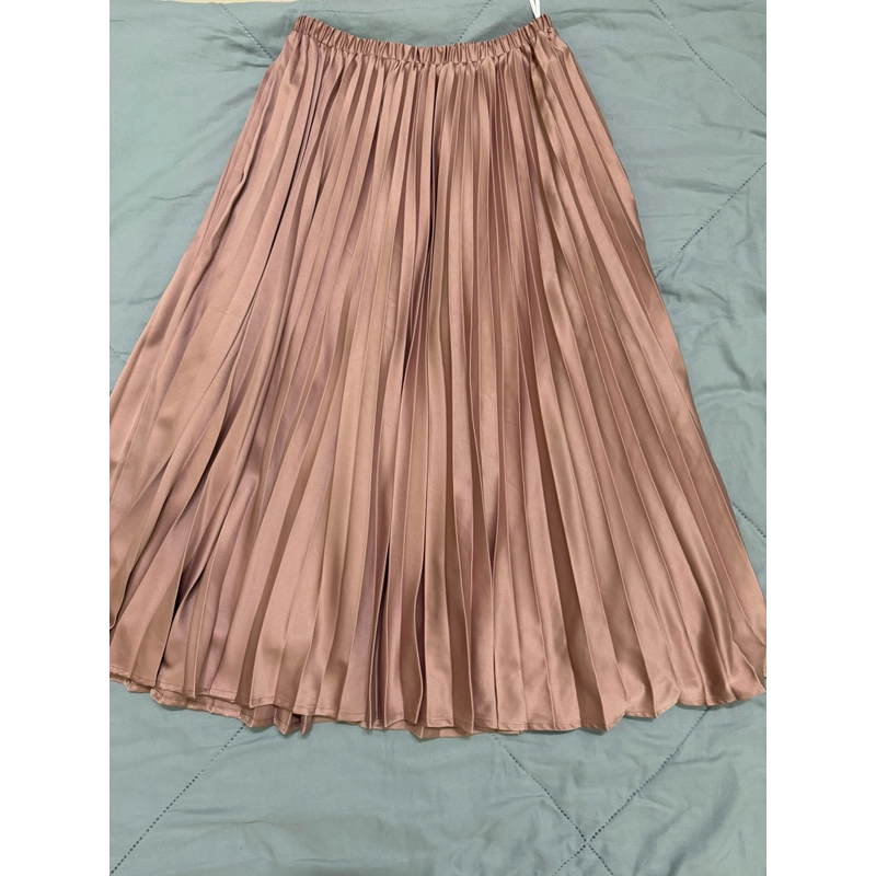 Váy lụa xếp ly hồng, nội địa Nhật, size M-L lưng chun 463421