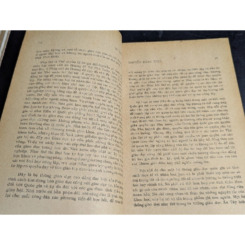 Tạp chí tư tưởng - Chủ nhiệm Thích Minh Châu 780205