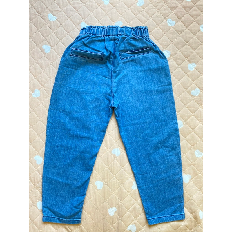 Quần Jean bé gái new 90% (4.5-6 tuổi, 16-20kg) 300824