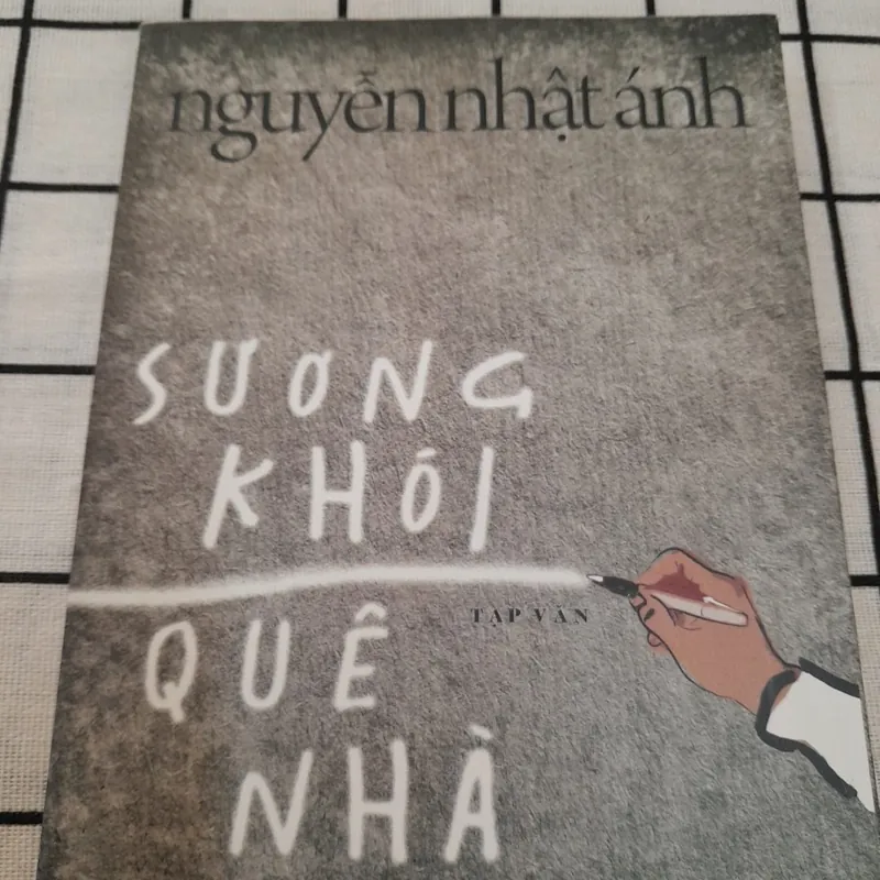 Nhà văn Nguyễn Nhật Ánh- SƯƠNG KHÓI QUÊ NHÀ. Tb L4 năm 2013 589011