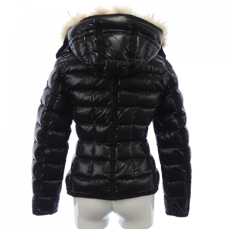 Áo khoác lông vũ MONCLER 641160