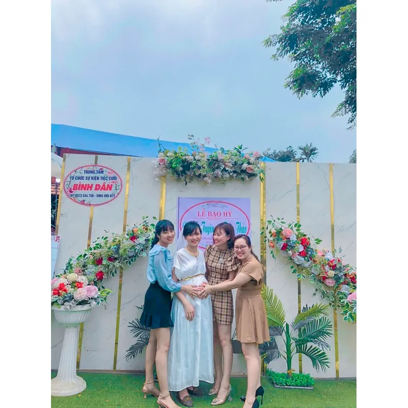 Đầm bầu tiệc  558122