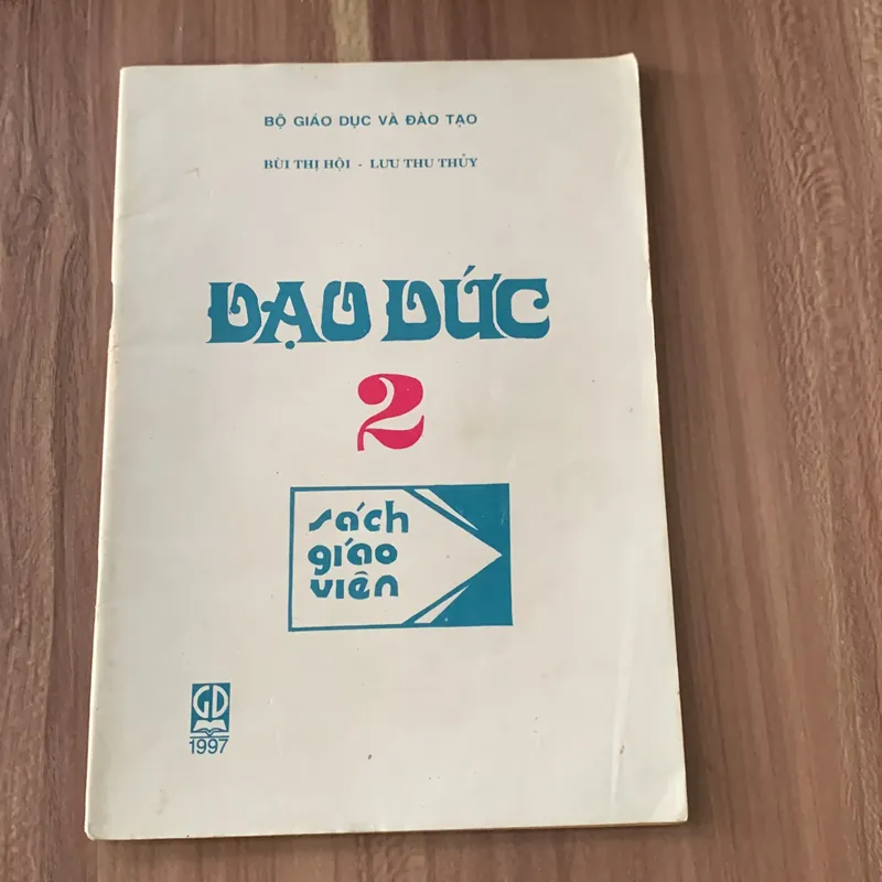 Đạo đức 2, sách giáo khoa  674645