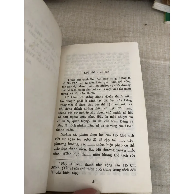 Về Giáo Dục Thanh Niên 1009846