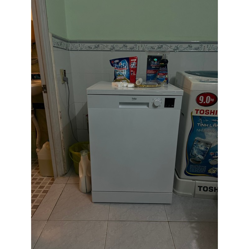 Máy rửa chén Beko DVN05320W 184598