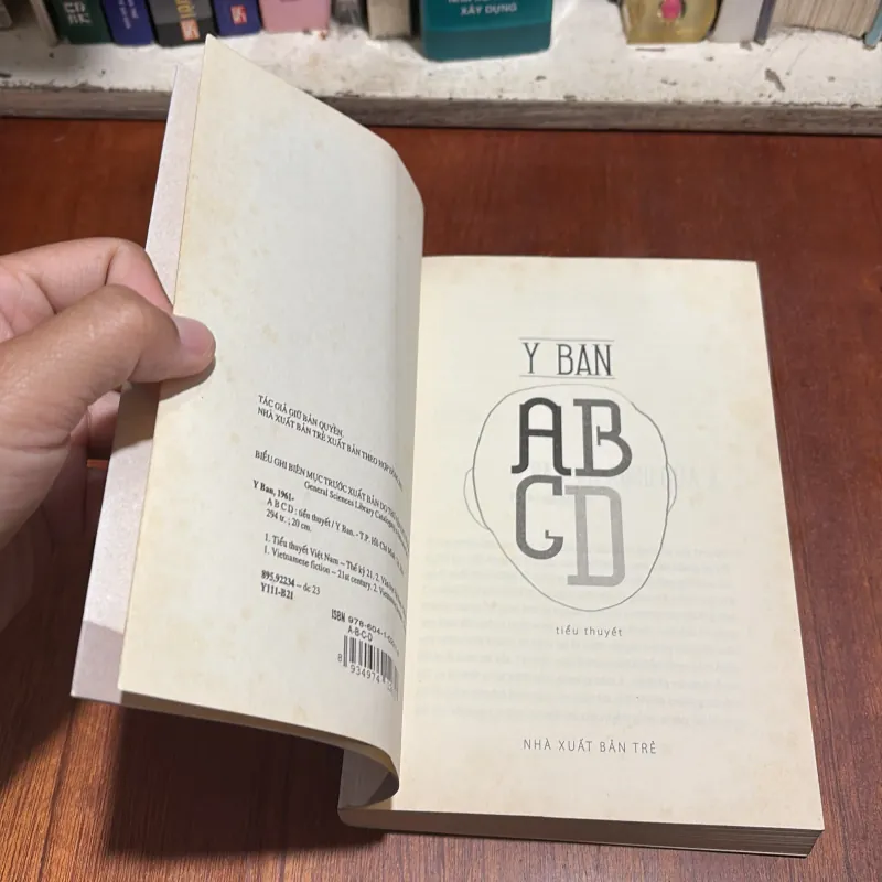 II Combo Tác Phẩm Của Tác Giả Y Ban: ABCD Và Người Đàn Bà Và Những Giấc Mơ - 2014 907630