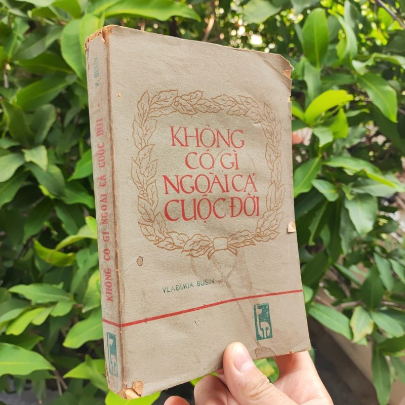 Không Có Gì Ngoài Cả Cuộc Đời - VLAĐIMIA BUSIN 523377
