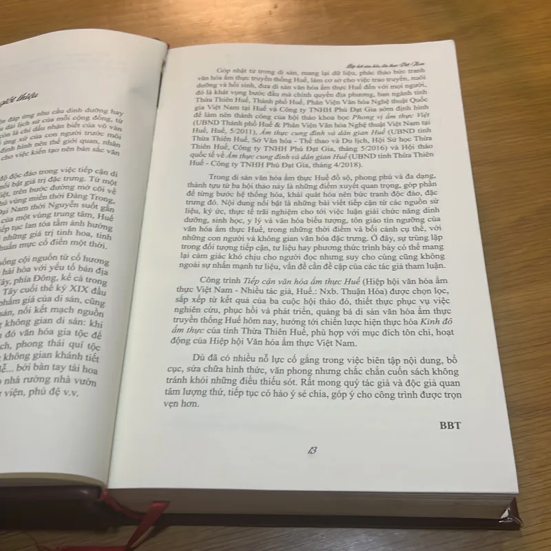 Tiếp Cận Văn Hoá Ẩm Thực Huế 760241