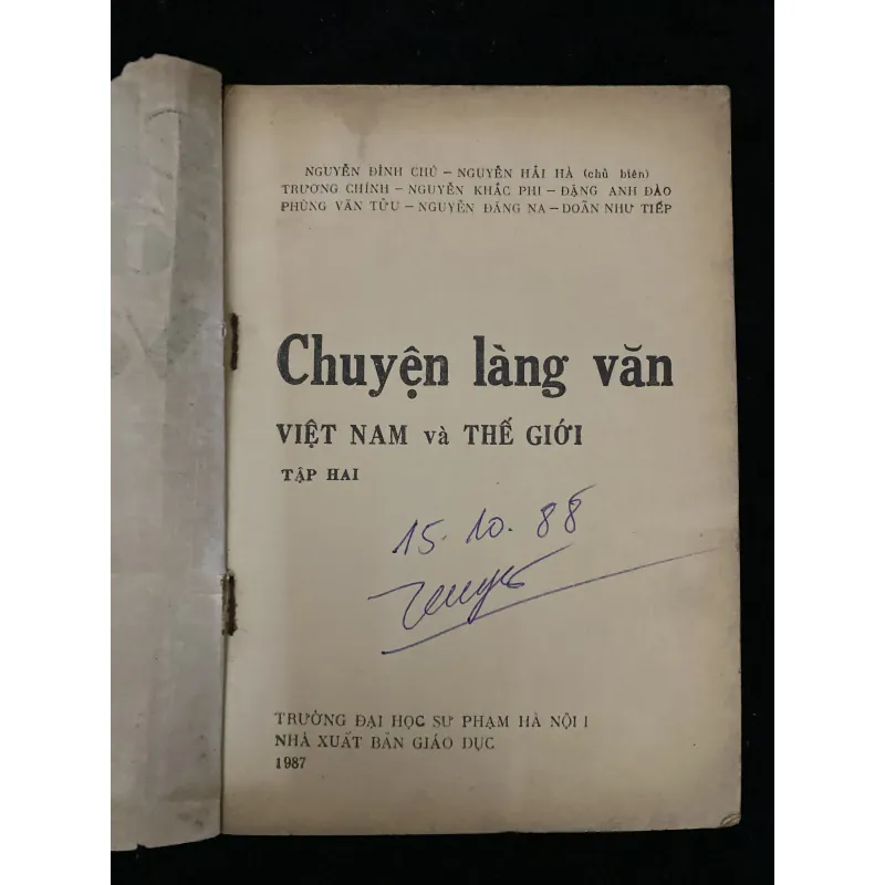 Chuyện làng văn - Việt Nam và Thế giới (tập 2- 1987) 1022465