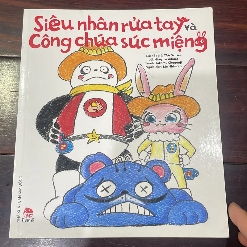 Siêu nhân rửa tay và công chúa súc miệng  1028135