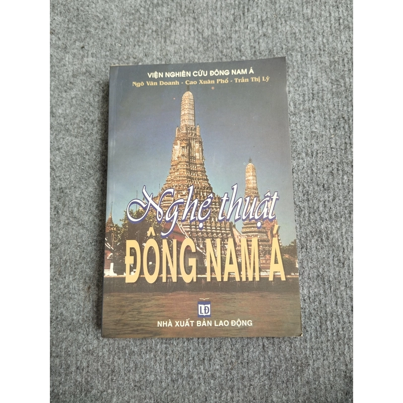 NGHỆ THUẬT ĐÔNG NAM Á 533403