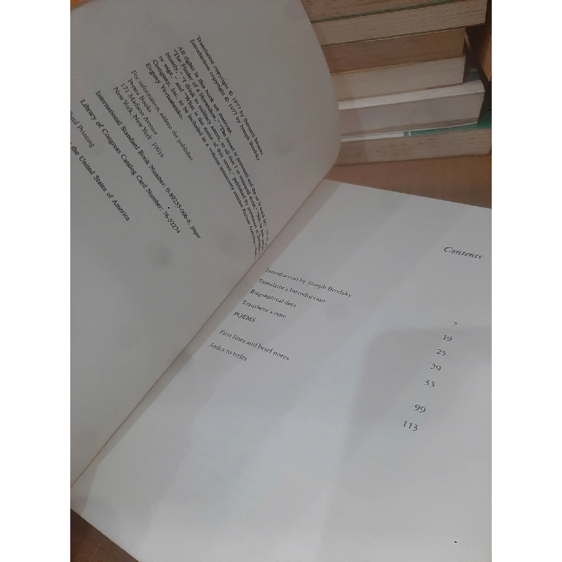 Osip Mandelstam: 50 poems - Translated by Bernard Meares 776229