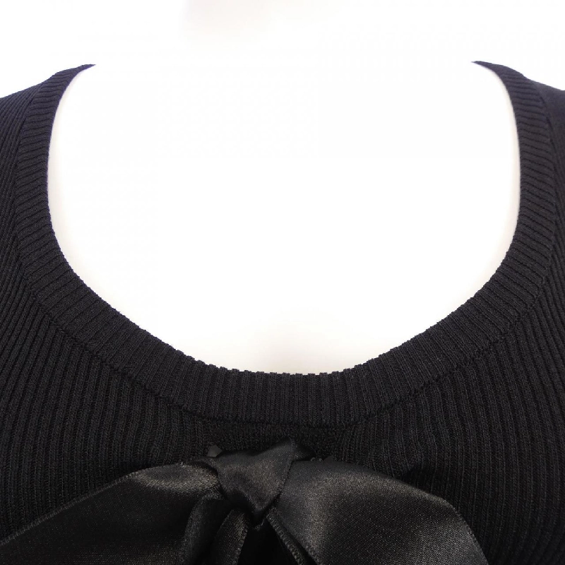 Boutique Moschino - Áo len - Hàng hiệu Authentic 822249