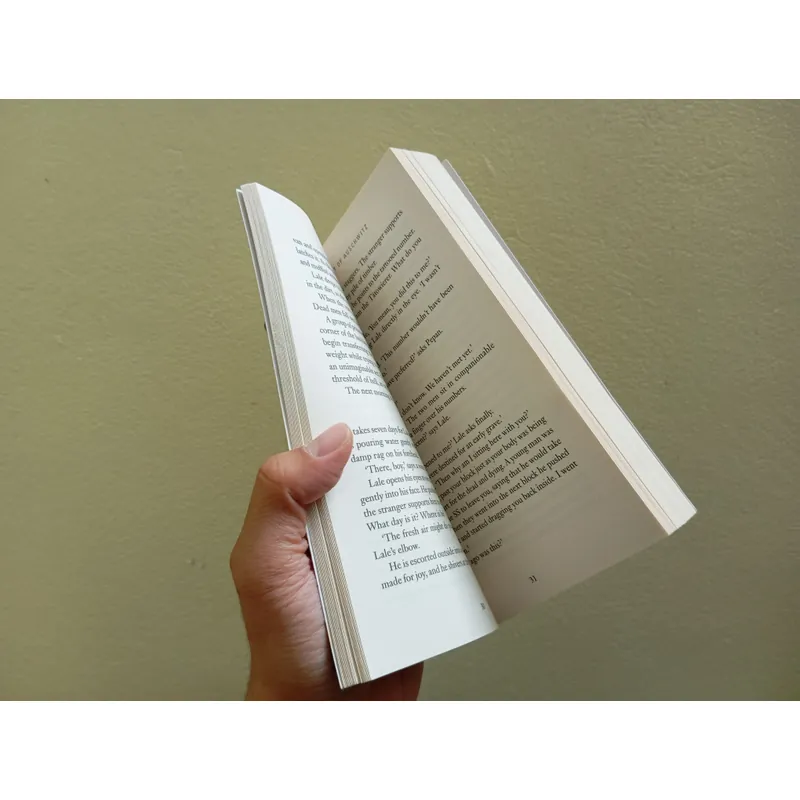 The tattooist of Auschwitz, sách ngoại văn tiếng Anh english book  731799