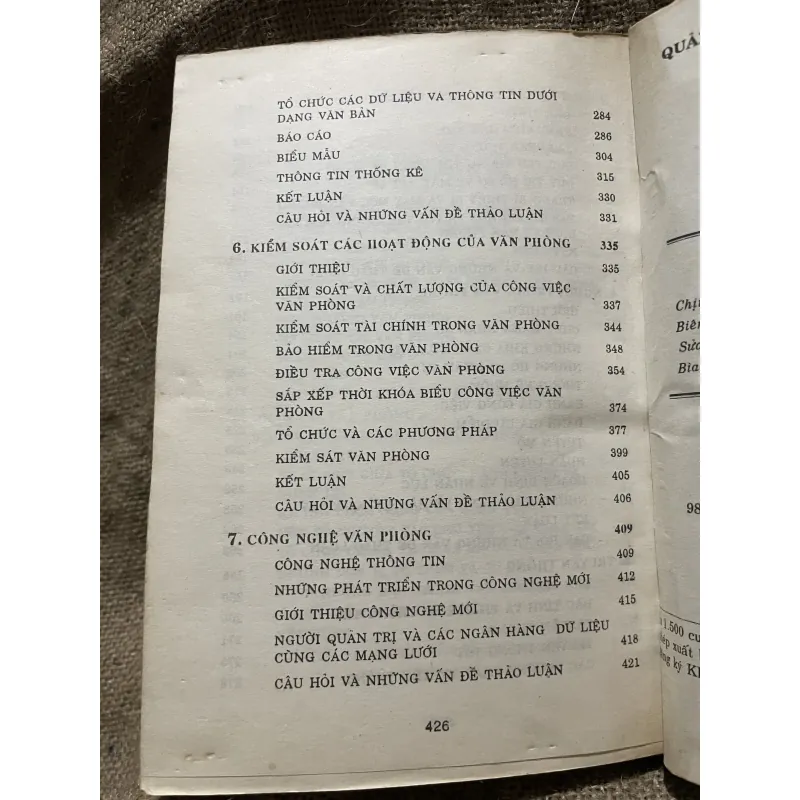 Quản trị hành chính văn phòng - MIKE HARVAY- 420 trang  1000448