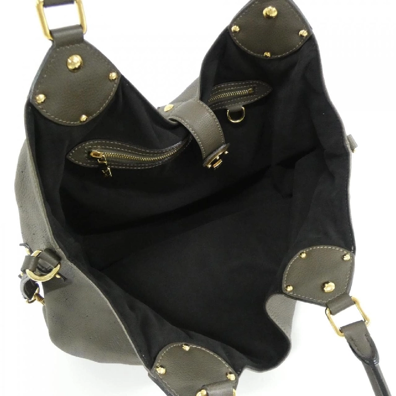 Túi xách vai Louis Vuitton Mahina L M93121 - Hàng hiệu Chính hãng 802472