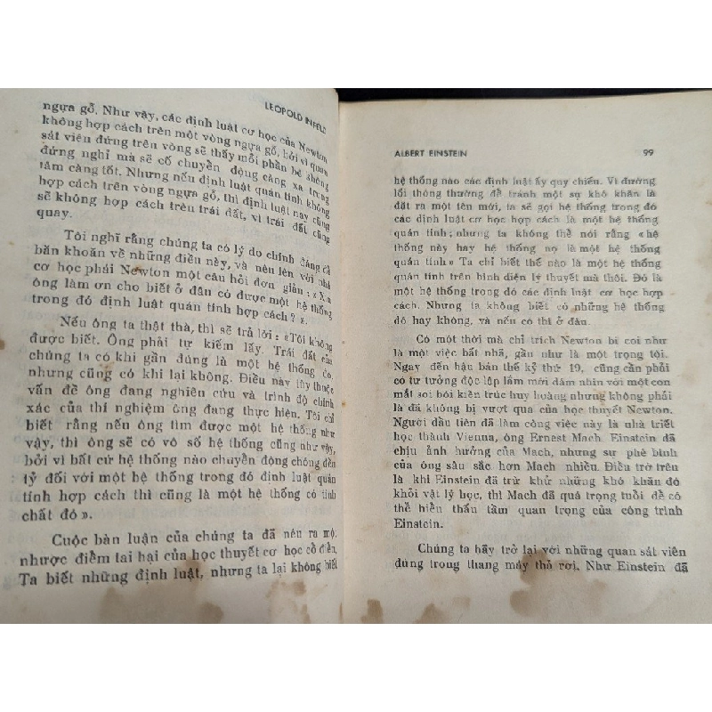 Albert Einstein - Leopold Infeld ( bản dịch Dương Đình Hoà ) 449866