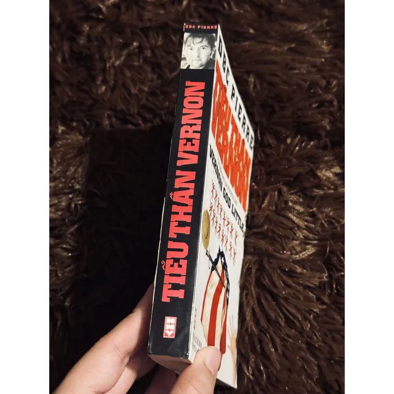 Tiểu thần Vernon 711932