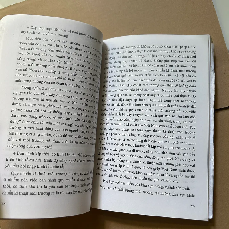 Giáo trình luật môi trường 608162