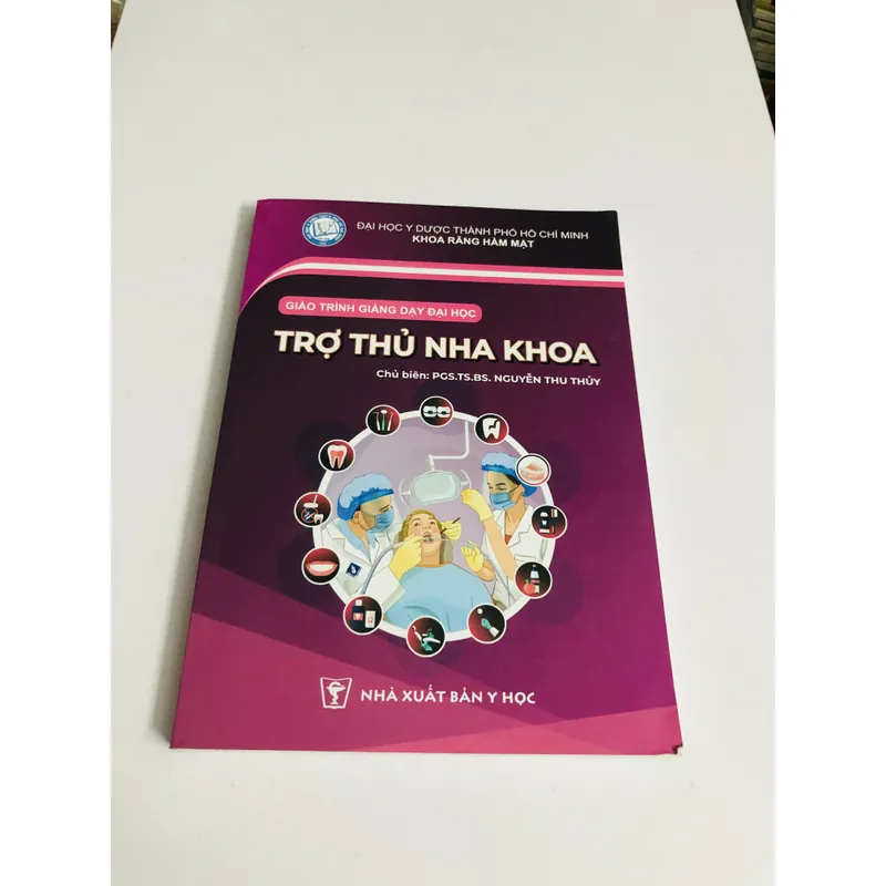 TRỢ THỦ NHA KHOA 707201