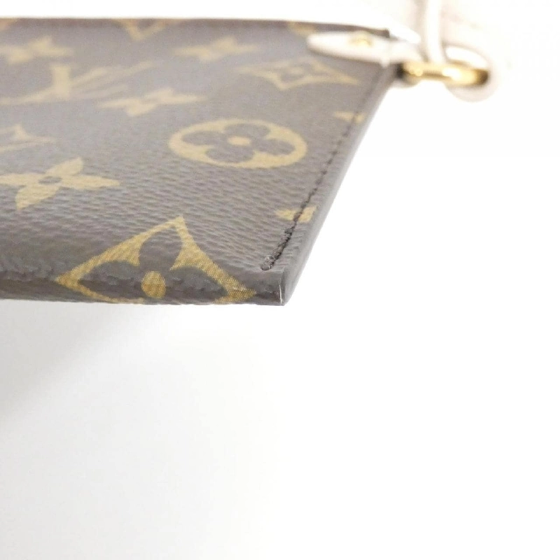 Túi xách vai Louis Vuitton Lowkey Hobo M25022 613217