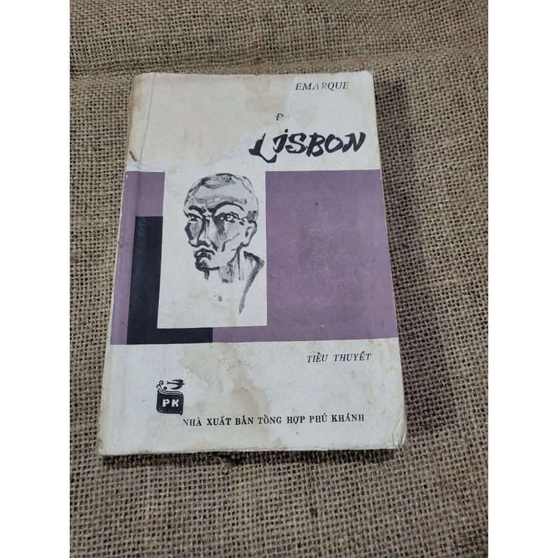 Đêm Libson _ Erich Maria Remarque, bìa 1 rách  328048