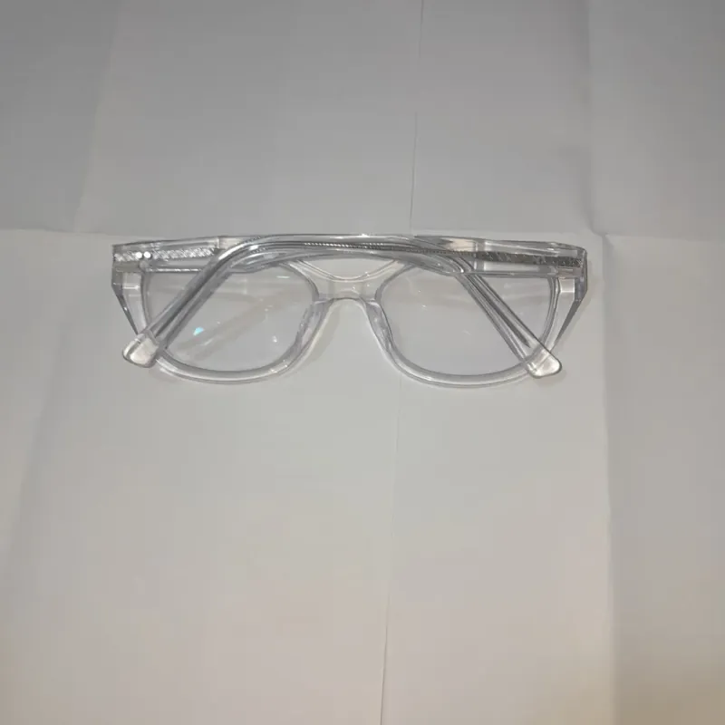 Kính mắt thương hiệu Super Made in Vietnam 995370