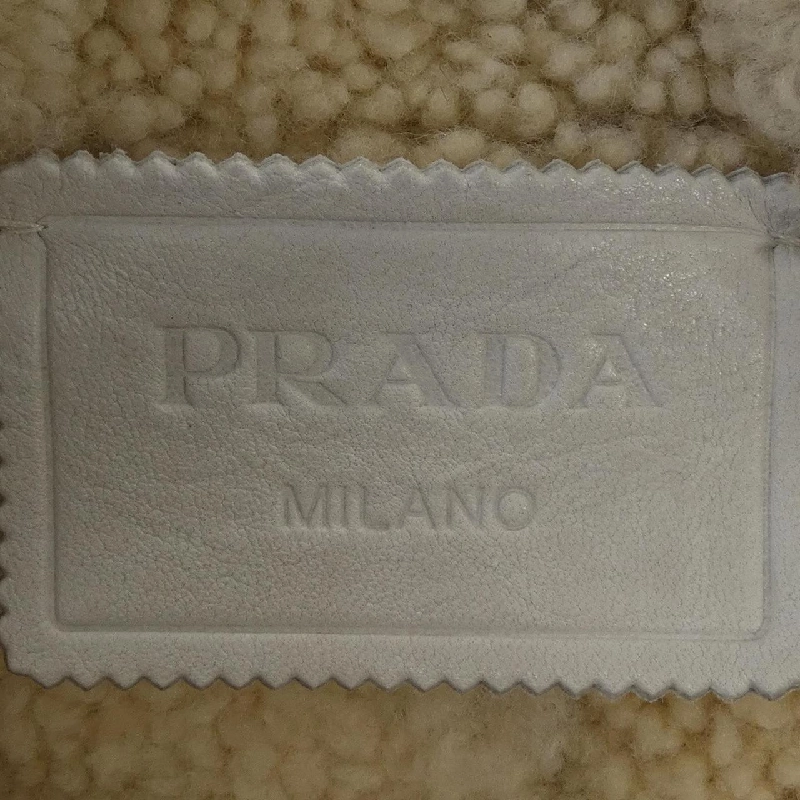 Áo khoác lông cừu PRADA với logo hình tam giác 58A086 1ZXR - Hàng hiệu Chính hãng 817916