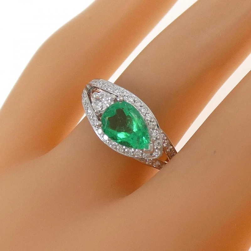 Nhẫn Emerald PT900 0.98CT 672130