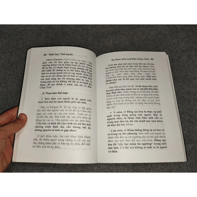 THẦN HỌC TINH TUYỂN TẬP 1: LƯỢC LUẬN VỀ ĐỨC CHÚA TRỜI 517711