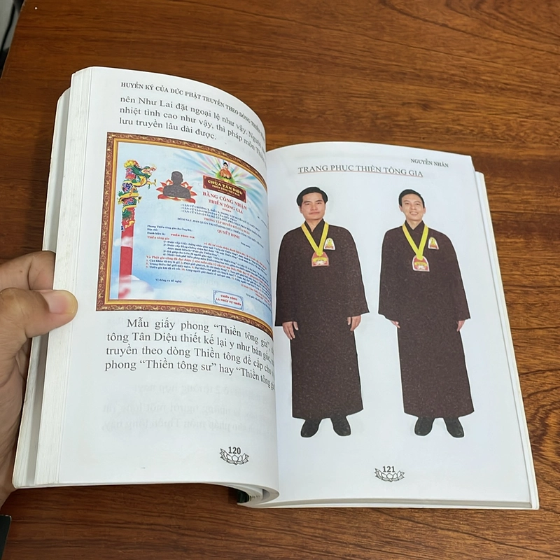 II Tựa sách: Huyền Ký Của Đức Phật Truyền Theo Dòng Thiền Tông - Nguyễn Nhân - 2017 505728
