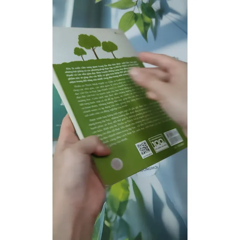 [MIỄN PHÍ BỌC SÁCH] Bộ Thầy Cô Giáo Hạnh Phúc Sẽ Thay Đổi Thế Giới - Tập 1,2 - Thích Nhất Hạnh & Katherine Weare 961144