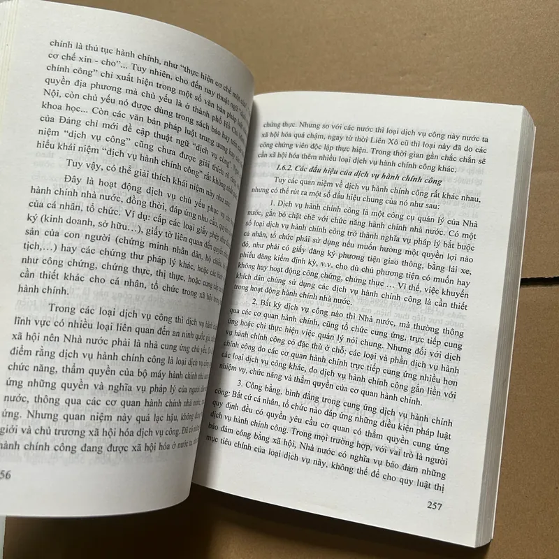 Giáo trình luật hành chính Việt Nam 621899