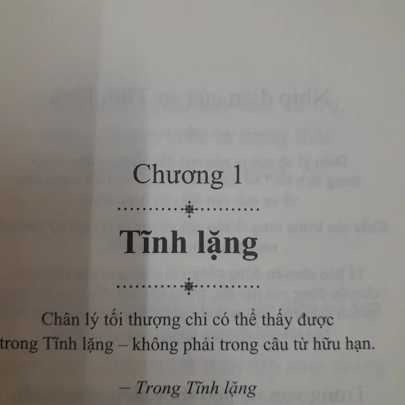 Trong tĩnh lặng. Vijay Eswaran 576235
