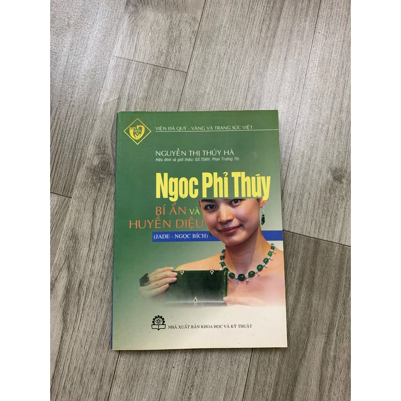 Ngọc phỉ thuý bí ẩn và huyền diệu. 1a4 458321
