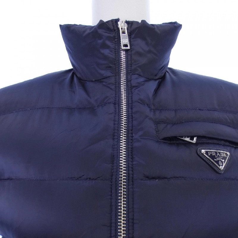 【Mã giảm giá】Áo gile PRADA 636773