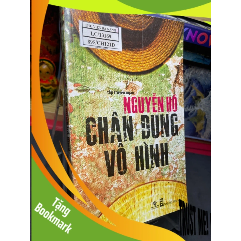 (TẶNG BOOKMARK) Chân dung vô hình 2011 mới 75% ố bẩn nhẹ Nguyễn Hồ RBK0906 SÁCH VĂN HỌC 940924