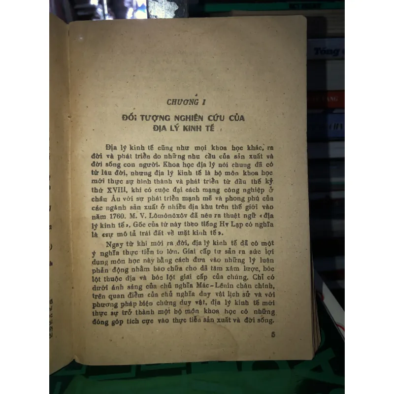 Địa lý kinh tế Việt Nam - Văn Thái 786653