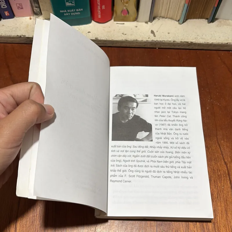 II Tiểu Thuyết: Phía Nam Biên Giới, Phía Tây Mặt Trời - HARUKI MURAKAMI - 2011 795585